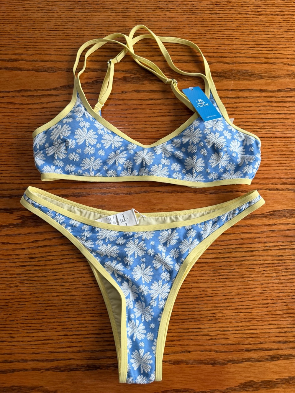 Cupshe Blue Daisy with Yellow Trim Women’s Bikini Set